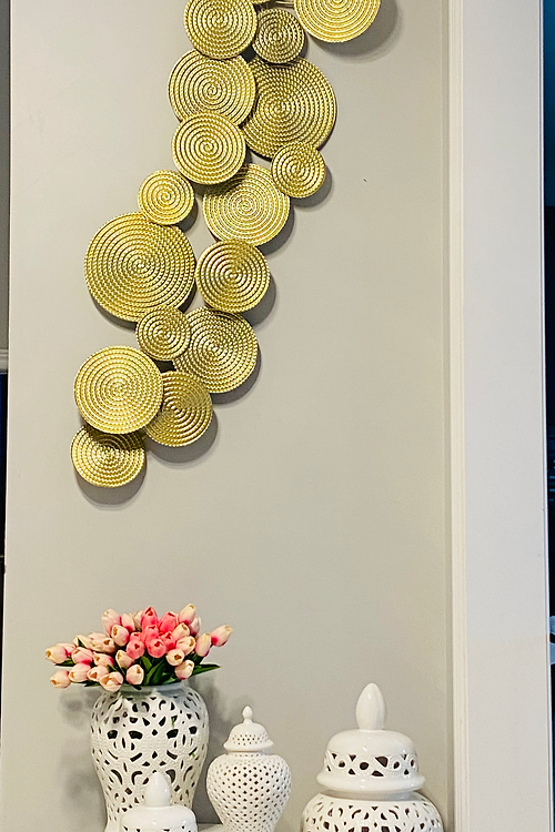 Gold Disc Style Wall Decor