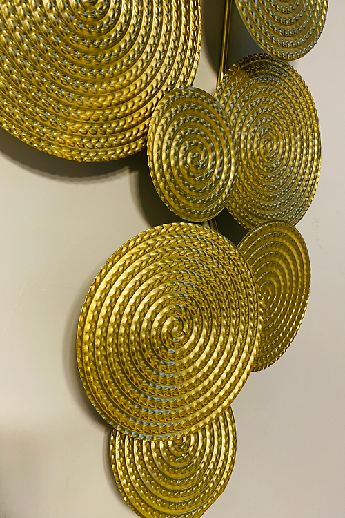Gold Disc Style Wall Decor